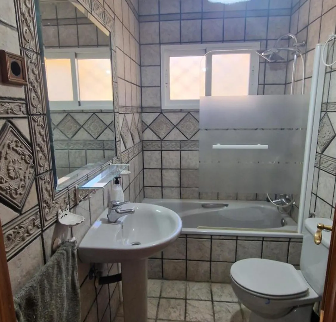Villa Angel Malaga 0*,